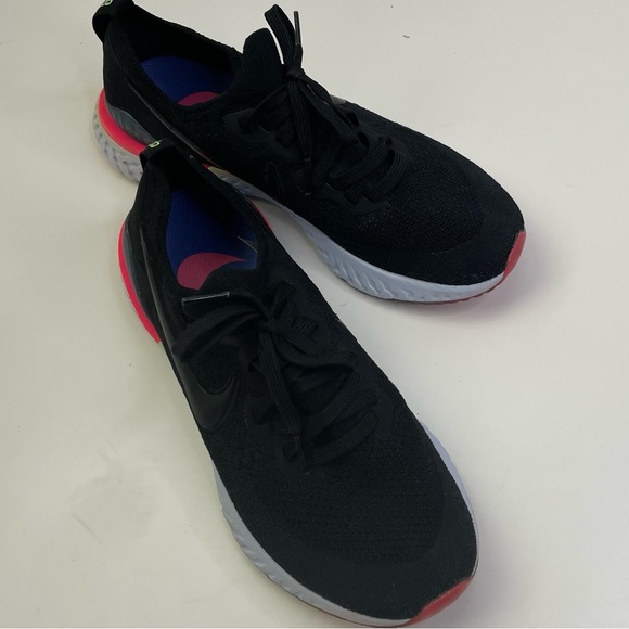 Nike Epic React Flyknit Running Shoes - Picture 3 of 4